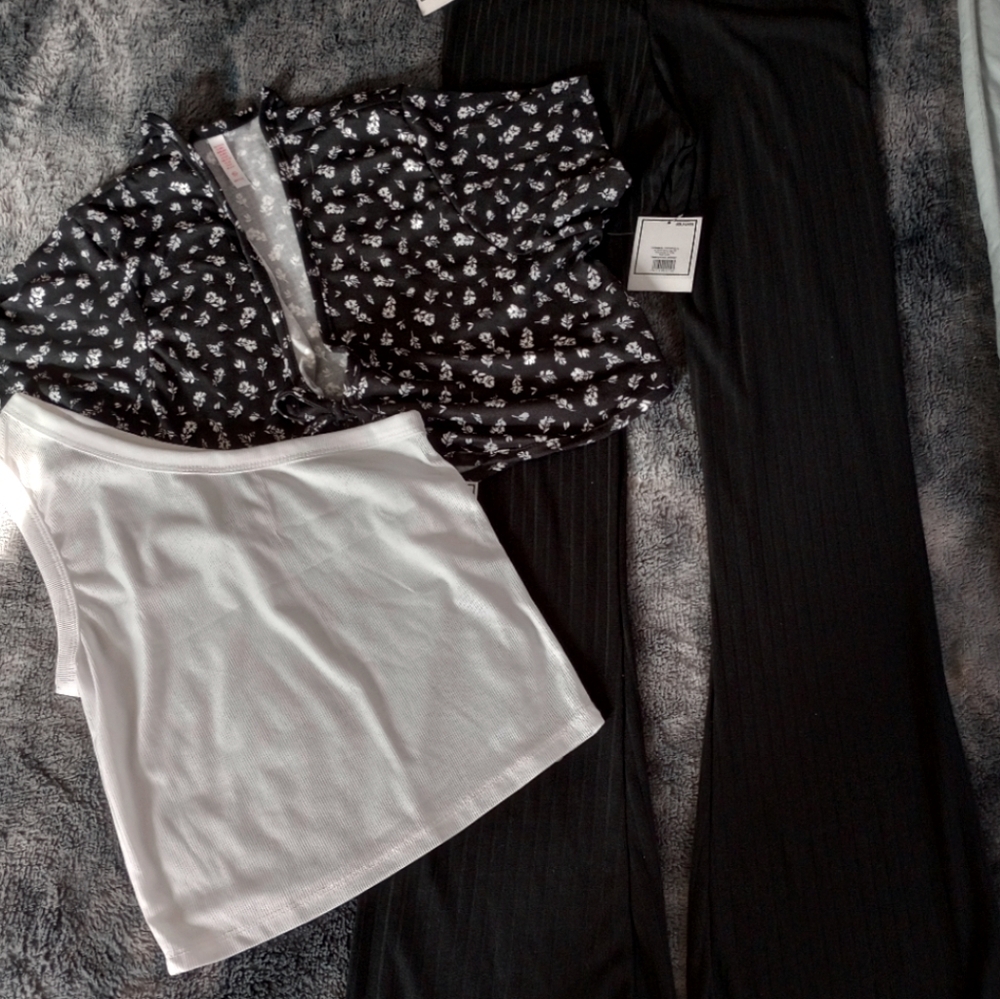 women's cute 3 piece outfit